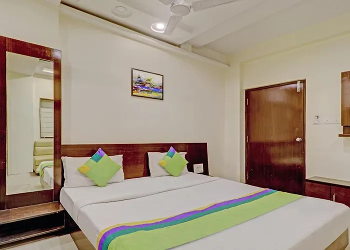 Treebo Trend Loharkar'S Family Hotel Nagpur